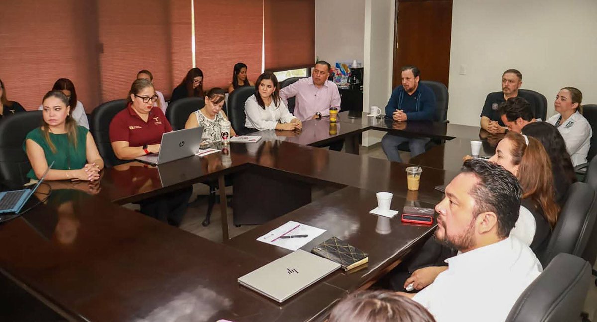 incluyente y transformador.

La estrategia incluye planteles de contextos urbanos y rurales, así como escuelas CONAFE, dando cumplimiento a instrucciones del gobernador del Estado, Américo Villarreal Anaya, de garantizar la atención a todas y todos los estudiantes de educación.