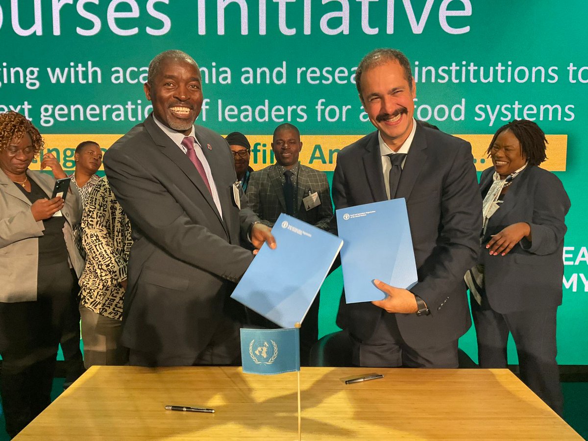 MagetoProf's tweet photo. New collaboration, new partnership, new programme that will shape Africa and global communities. With Africa University and United Nations University-INWEH and through the support of FAO's eLearning Academy, an MSc degree is secured 
@UNUINWEH https://t.co/nzetSD6QQy