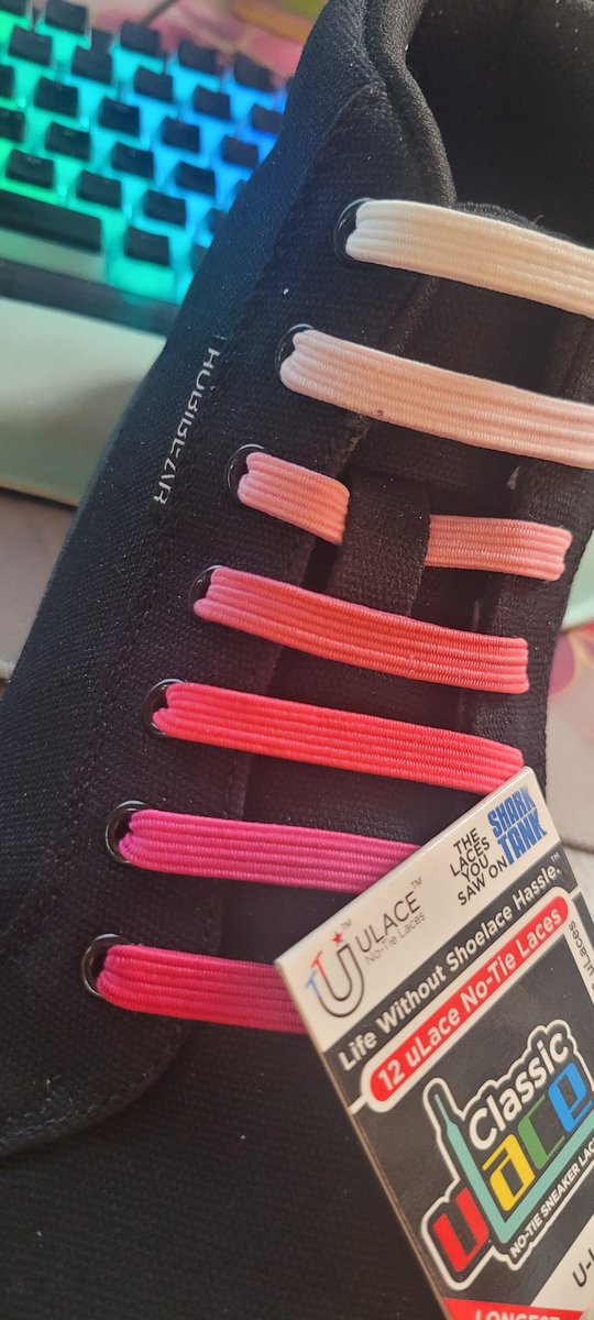 PbRampaige's tweet photo. My new hi-top #hobibear shoes look so cute with these #ulace no-tie laces!! My 20's called to say hello. LmfaO #twitchstreamer #bnbblockparty #auntielovesyou https://t.co/zDQ2xb5hzL