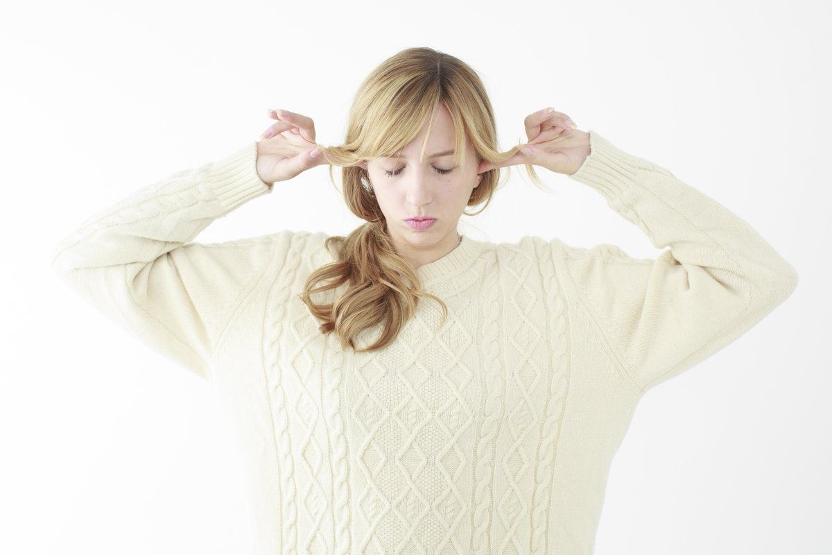 しゃっくりは人差し指を耳に入れ
30秒～1分待っていれば止まる
これはちゃんと医学的根拠のある方法 mtbrs.net/ps_triviahour_…