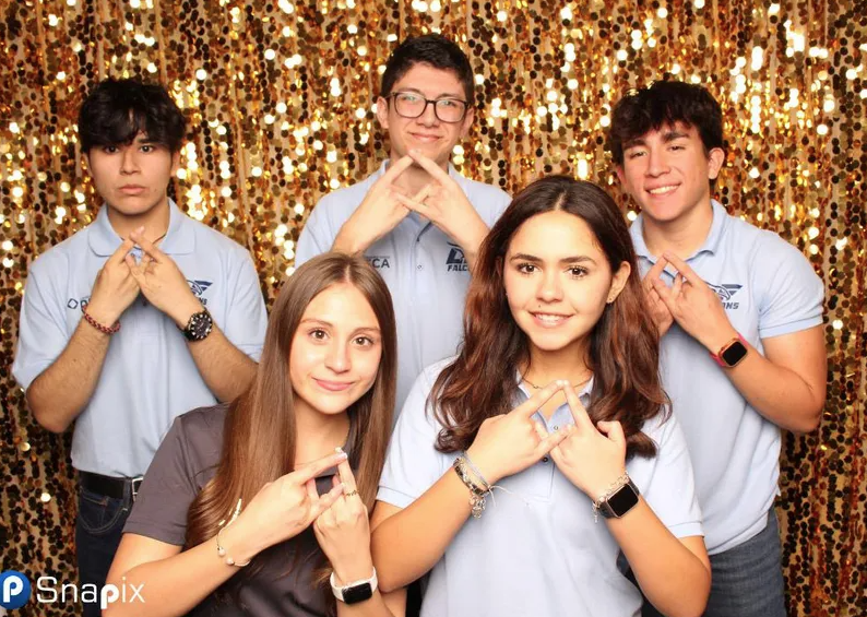 Los Fresnos High School DECA tweet media