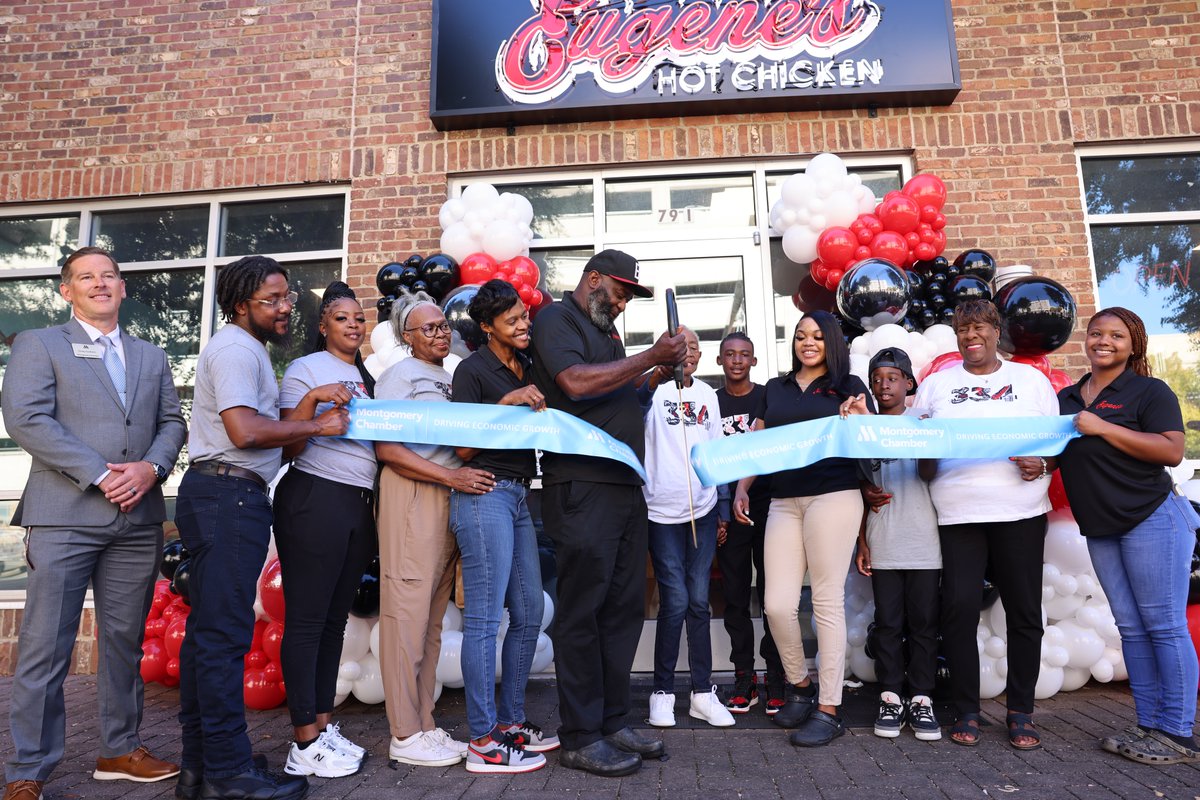 Eugene's Hot Chicken tweet media