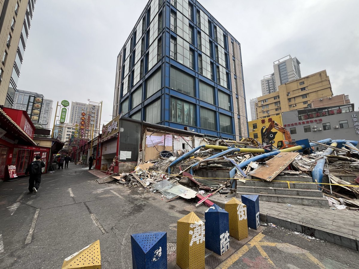views of dairen 大連 大连三十七相/ UUA | ArchDaily