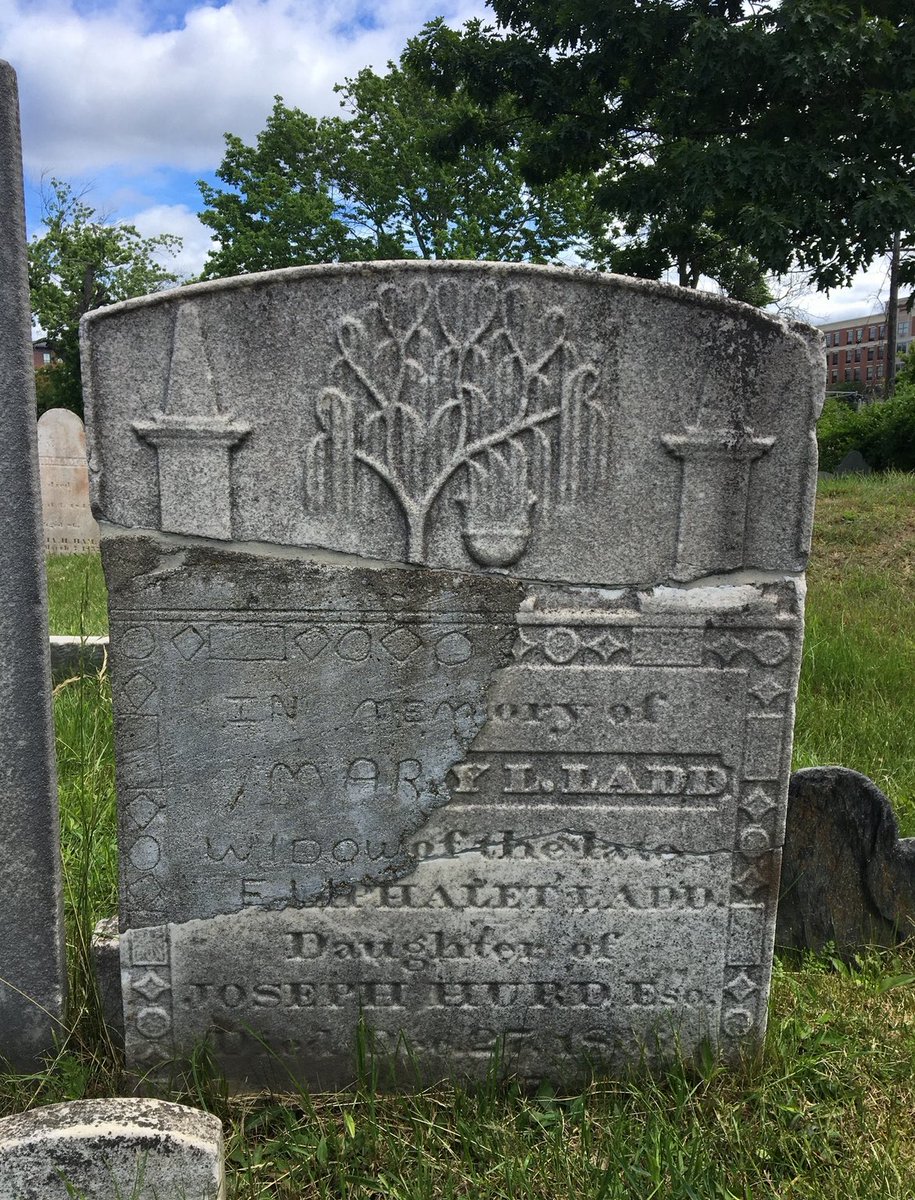 Day 15 of #31DaysOfGraves: Damaged. North Cemetery, Portsmouth, NH.