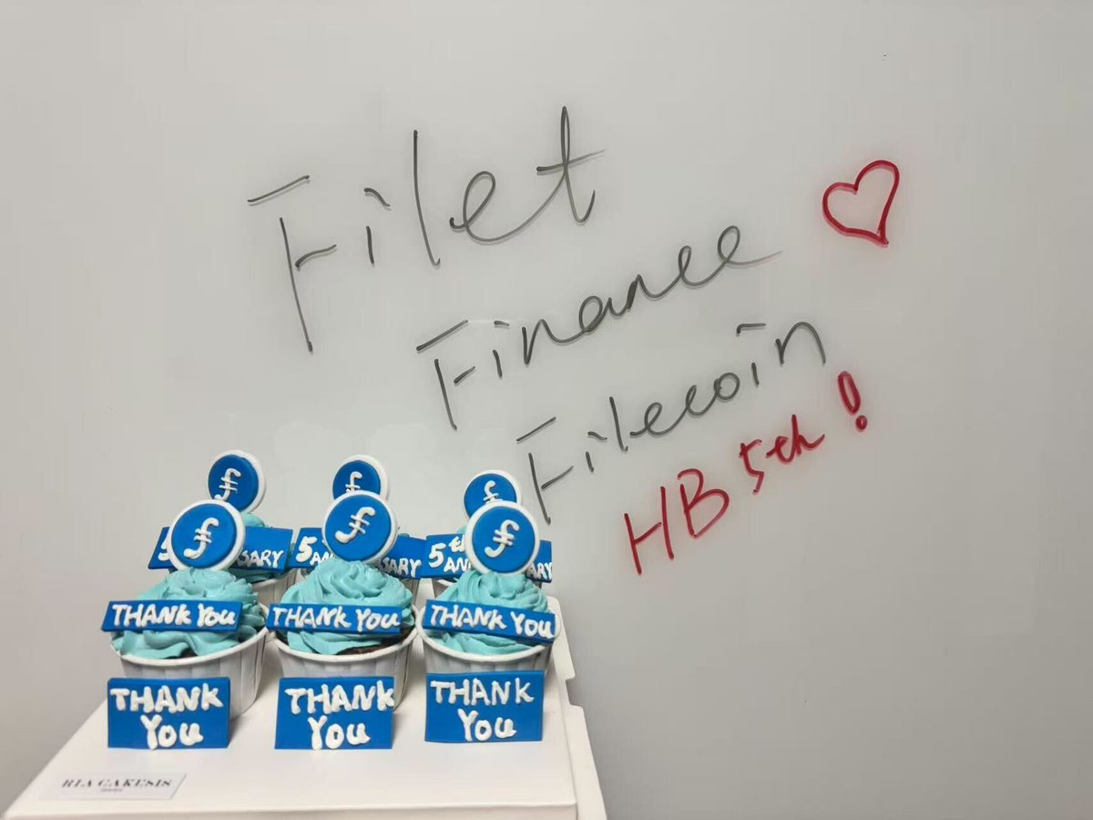 Filecoin's tweet image. Filecoin is everywhere. 🌎
The APAC teams, including @imNDLABS, @Titannet_dao, @Filet_finance, @web3labs, @NovaLinkNet, @OriginStorage_, @NonEntropyTech, @venus_filecoin and @waterdripfund enjoyed cupcakes this morning!
Join our special Mandarin language recast of today’s…