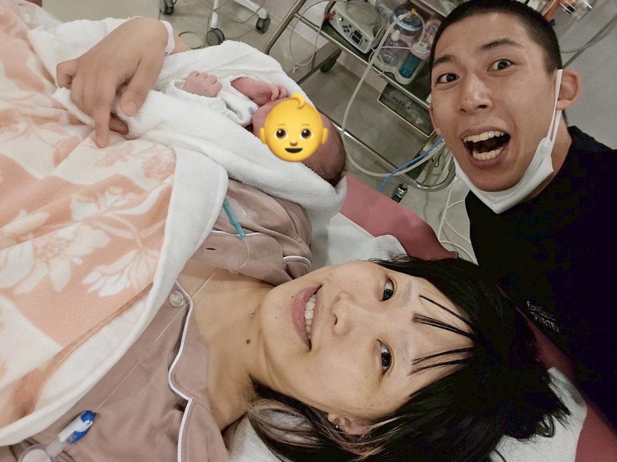 yabaT_aribobo's tweet image. 【ご報告】
いつも応援してくれているみなさまへ
先日地元・大阪府高槻市にて赤ちゃんをリリースしました👶🎉
ちょっぴり声が低い女の子です。
約40時間かけてのリリースとなりましたが、病院の方々、赤ちゃん、夫・どんぐりたけし氏のがんばりのおかげで母子ともに健康に退院しました!…
