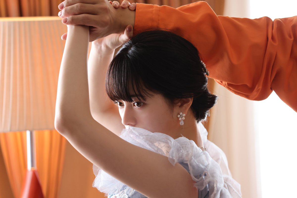 ╭━━━━━━━━━━╮ 祝！第1話TVer再生数 200万回突破 ╰━v