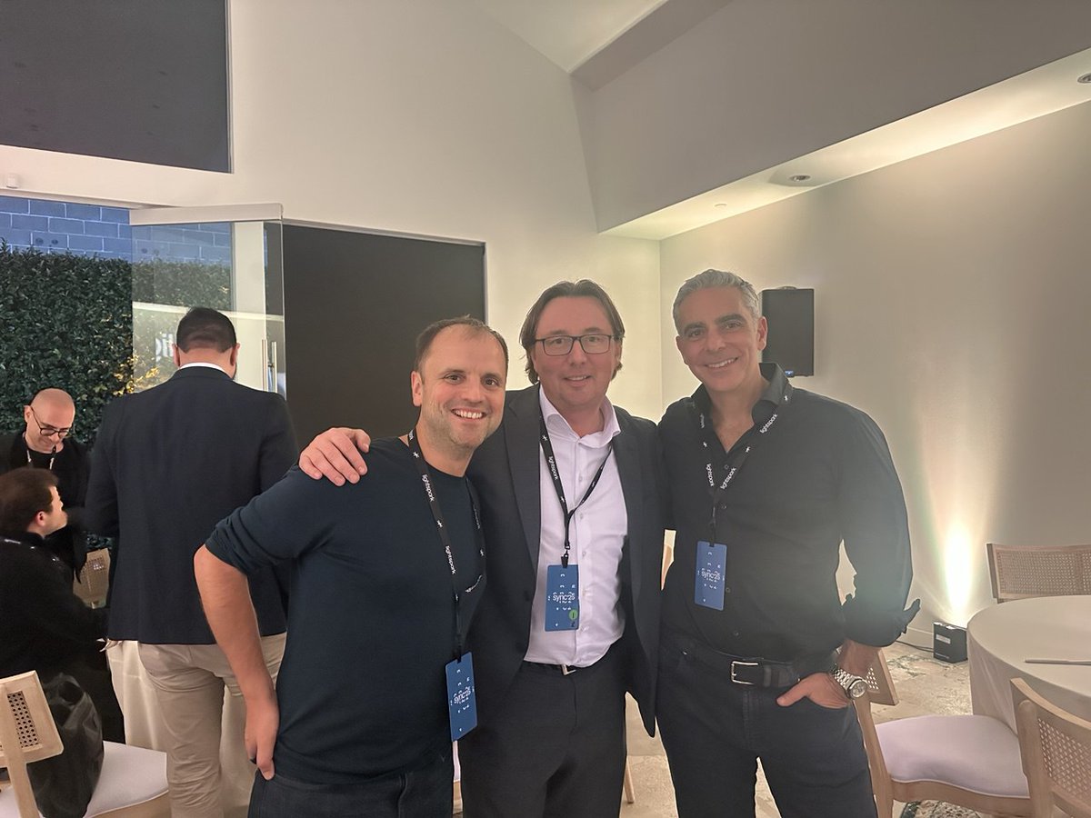 Ilya_YouHodler's tweet photo. It was an amazing experience joining the
@lightspark Partners Meeting, #Sync25, in Los Angeles this week.  

We’ve had UMA integrated for more than a year: https://t.co/0oMX7nhxOx, and now, with the recent updates, I truly feel we’re part of something even bigger - a new chapter in the world of payments.  Fantastic updates on open payments integration in Europe, and impressive progress with @spark and #Grid.  

At YouHodler, we’re committed to building and bringing great technology to real life — for real users.   

“You can’t build a network alone.”  

Big thanks to @davidmarcus, @ccatalini, and the entire @Lightspark team — amazing people, a stunning office, and inspiring energy all around!  

Special thanks to the Lightspark design team — you’re doing an incredible job! The quality is at Apple level… if not higher! 😉   

And of course, kudos to Kevin Viner, ... mindblowing experience. We all need him on the team! 😅