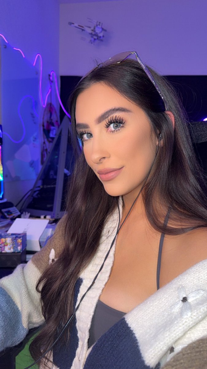 NovaCourtt's tweet image. I’m liveeeee 👀🗣️

Lots to catch up on.. 
kick.com/novacourt