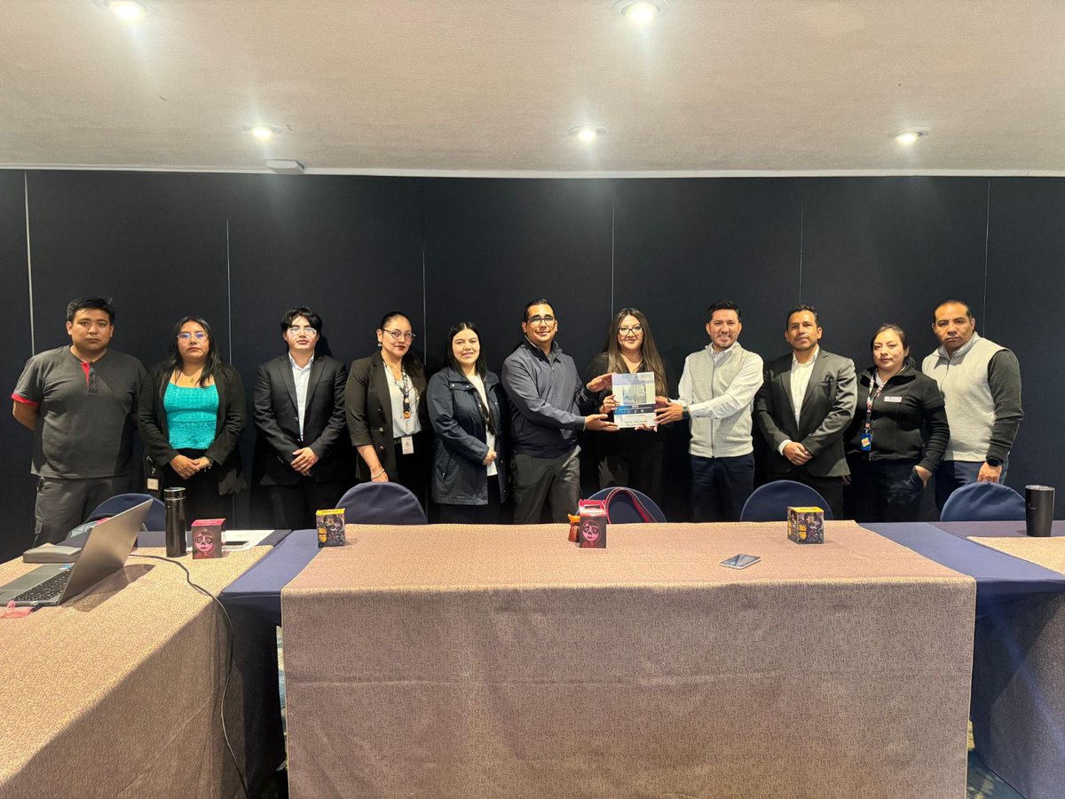 IEECCedomex's tweet photo. Este 15 de Octubre, entregamos el Informe de Resultados de la Medición Energética al Hotel Fiesta Inn Toluca Centro, culminando nuestra colaboración en el proyecto "Optimización Energética: Transformando la Industria Hotelera".
#eficienciaenergética #turismosostenible #IEECC https://t.co/5ypLFVg4Ys