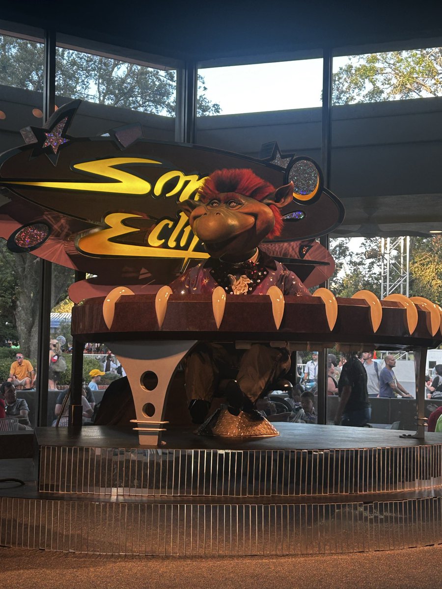 Cynical Disney tweet media