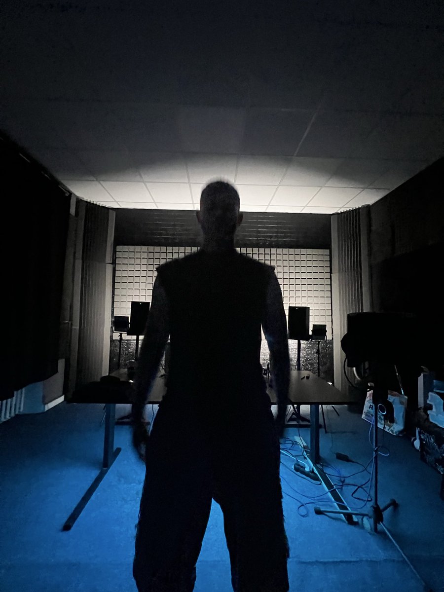 alexdefx's tweet photo. SOLO ALBUM SOON 🔊🔊🔊 https://t.co/xyd3nzoFer