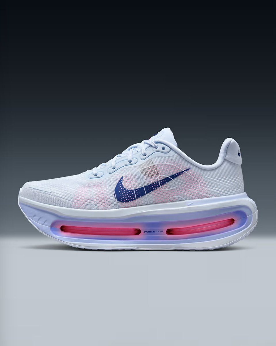 SNKR_TWITR tweet media