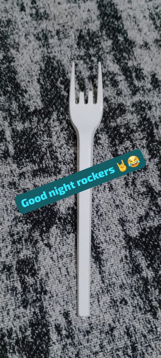 apprix's tweet photo. #rockers  #metalfamily https://t.co/r9M7yxX63O