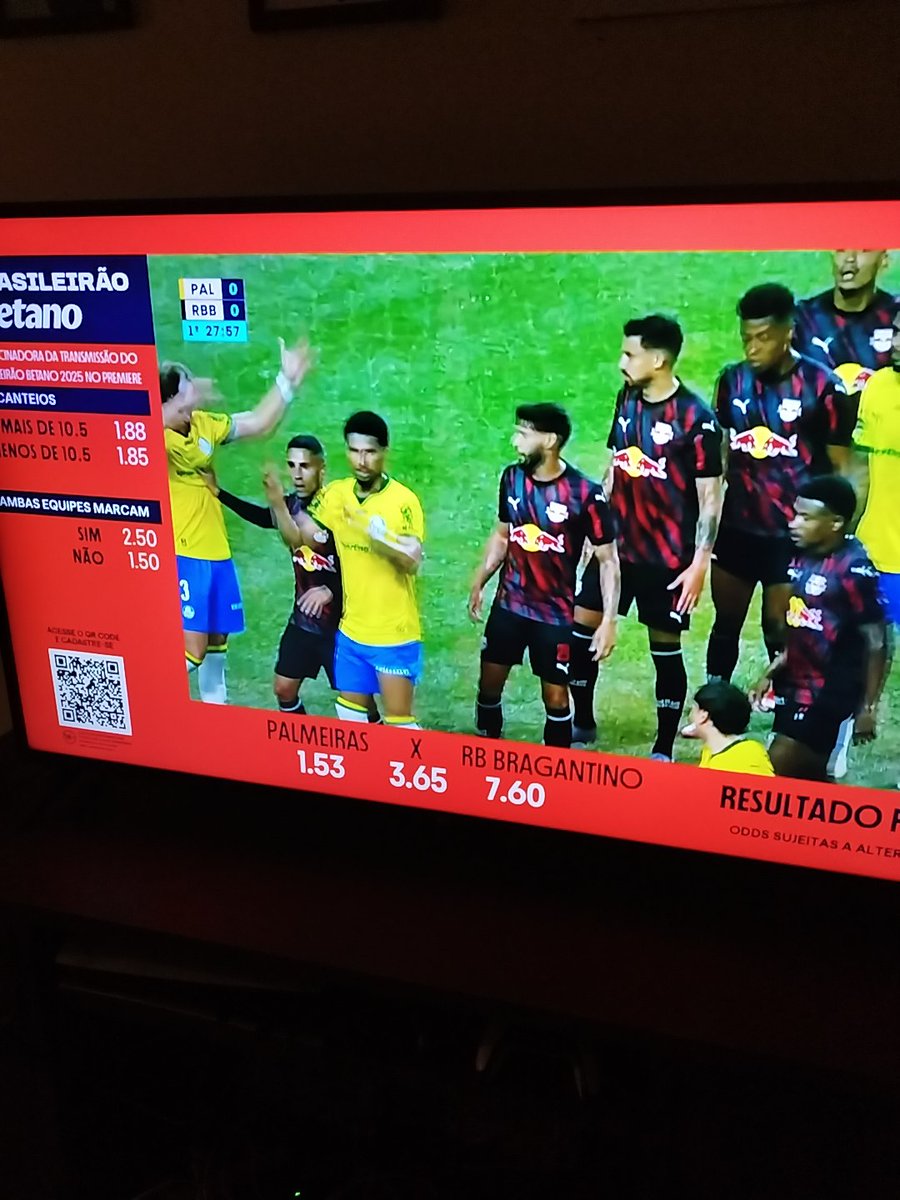 afiscuk's tweet image. Pagamos o @canalpremiere pra assistir um pedaço do jogo apenas pelo jeito.

#palmeiras
#bragantino

Obs: sei que tem a opção sem anúncio, mas pqp