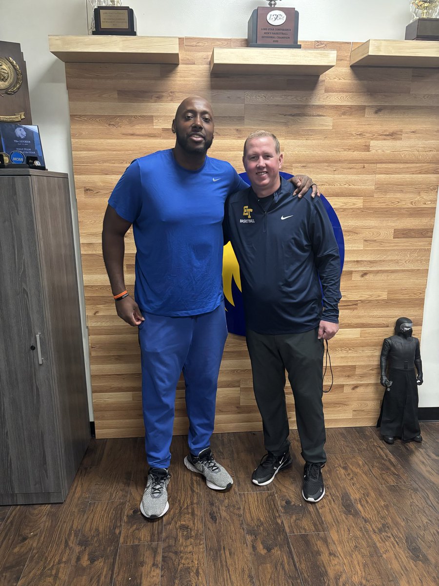 Coach Bookman (@bigbook15817) on Twitter photo Got to see one of those old school college practices today! To know you as college teammate/brother to seeing you now as a coach is surreal! Thank you <a href="/Coach_Rose1/">Jaret von Rosenberg</a> for everything these past 20 years and for allowing me to share this experience with my guys and their families! Got to see one of those old school college practices today! To know you as college teammate/brother to seeing you now as a coach is surreal! Thank you <a href="/Coach_Rose1/">Jaret von Rosenberg</a> for everything these past 20 years and for allowing me to share this experience with my guys and their families!