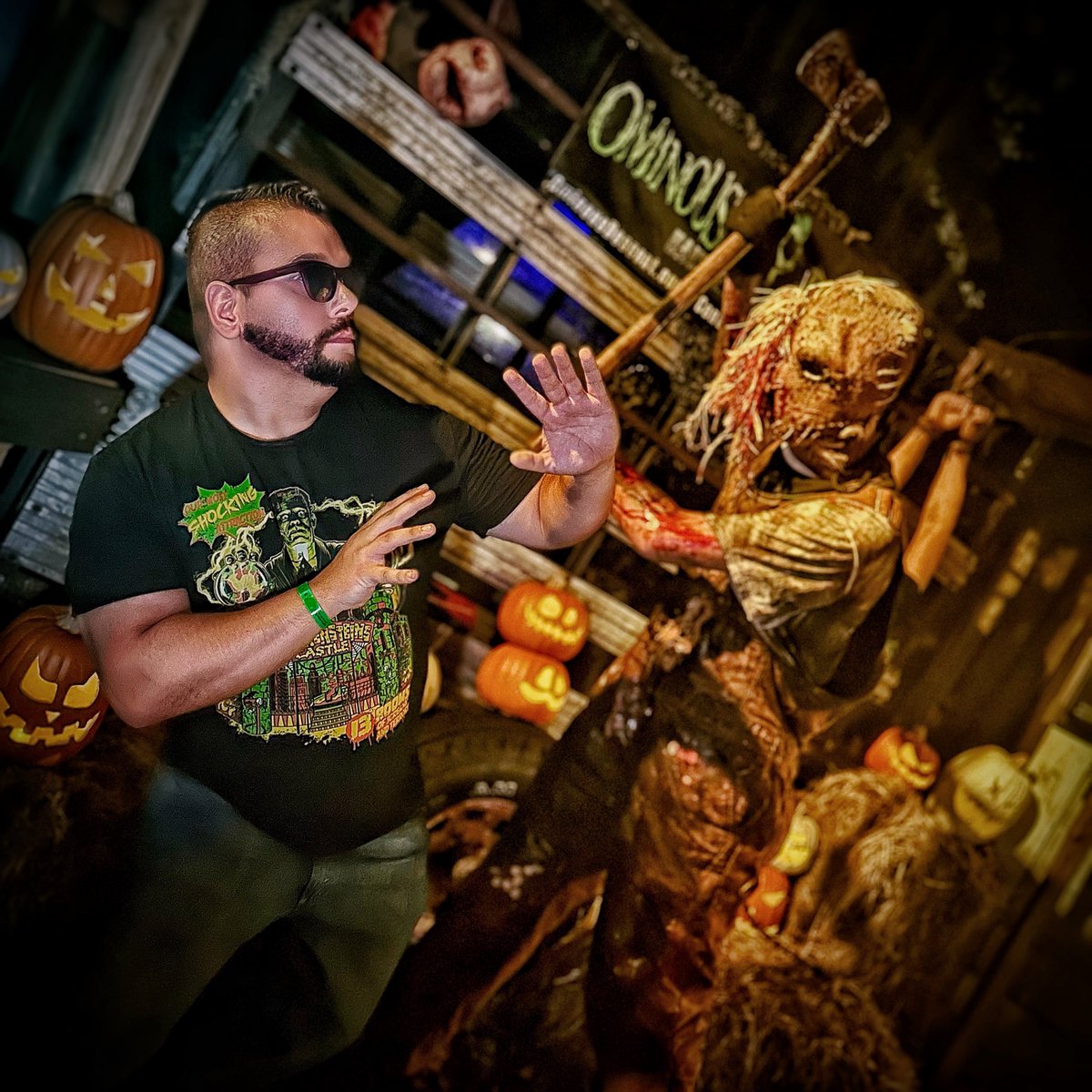 TuckBeck's tweet photo. Get ready to descend into madness at one of Florida’s best Haunted Attractions… Welcome, to Ominous Descent! Do you have what it takes to get out of @OminousDescent alive? 🖤
.
#HalloweenBlogger #OminousDescent
#OminousDescentHauntedAttraction
#OrlandoFlorida #Halloween 🎃 https://t.co/U9R1MRwGTd