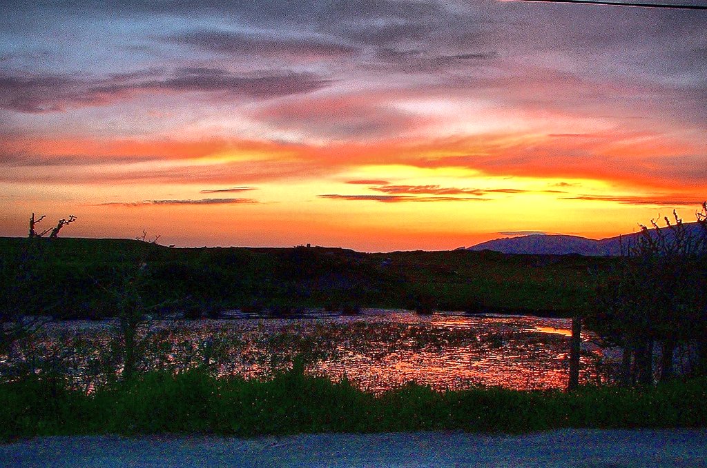 TechBrowsing's tweet image. Sunset...

Antermony Loch
Auchenreoch
Scotland 🏴󠁧󠁢󠁳󠁣󠁴󠁿

I can&apos;t even pronounce it. 😭