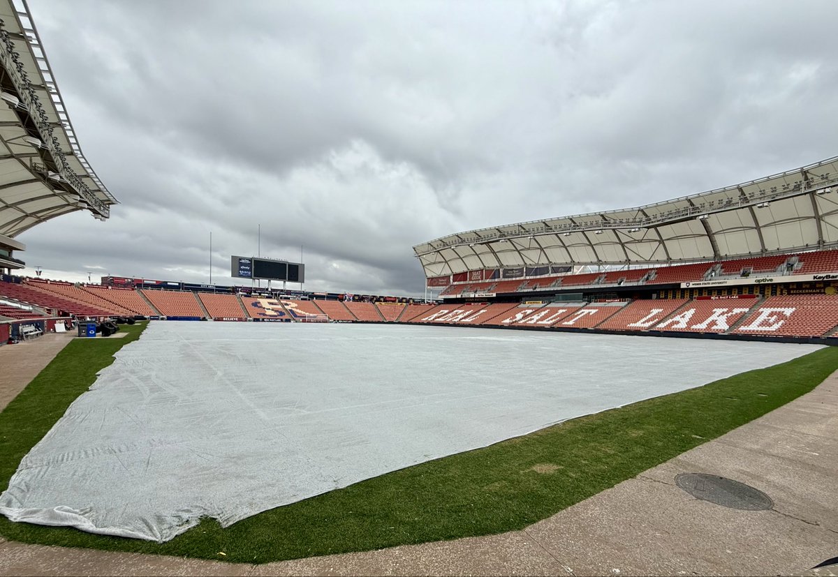 Courtney St. Claire tweet media