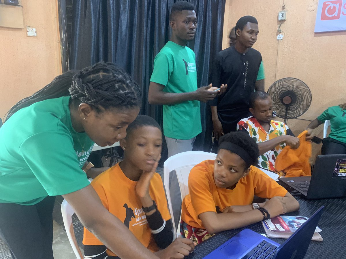 Cynthia__Ibegbu's tweet image. Also loved meeting the younger girls, some still in secondary school, eager to learn Django &amp;amp; Python. The future looks bright. 
#DjangoGirls #WomenInTech #AbaTech #Python #Django