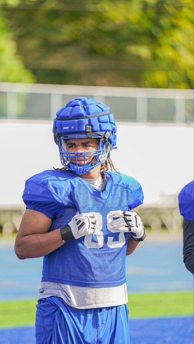 Glenville State Football tweet media