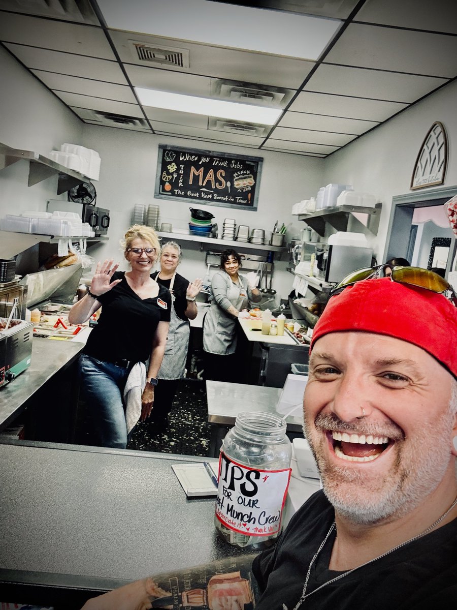 chrishough's tweet photo. “The fastest way to become the person you want to is to surround yourself with people who give you no choice but to become them.”

〰️ Alex Hormozi ( @AlexHormozi )

📍Munch A Sub, Las Vegas, Nevada

🌻💀⏳ #dailyfeastinspiration #hough2025 #rubyist #foodie #rubyonrails #gymthenfeast #foodietravels #dailylunchfoodie #rubyistfoodie #favoritefoodieexperiences #richstrike