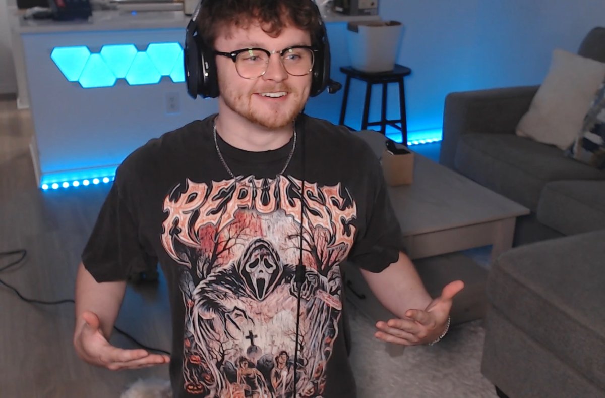 MrGrifs's tweet image. Thanks to @RepulseCo for sending me their new Haunted Slasher drop 🔥