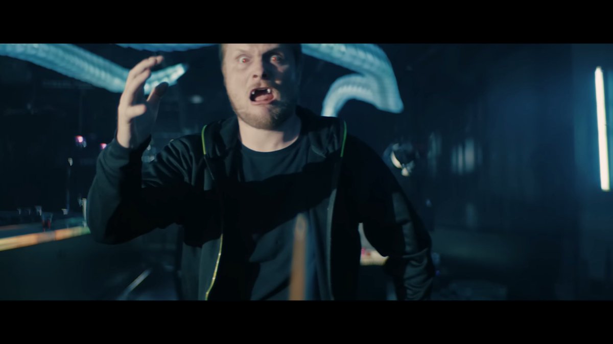 Out of Context Death Battle tweet media