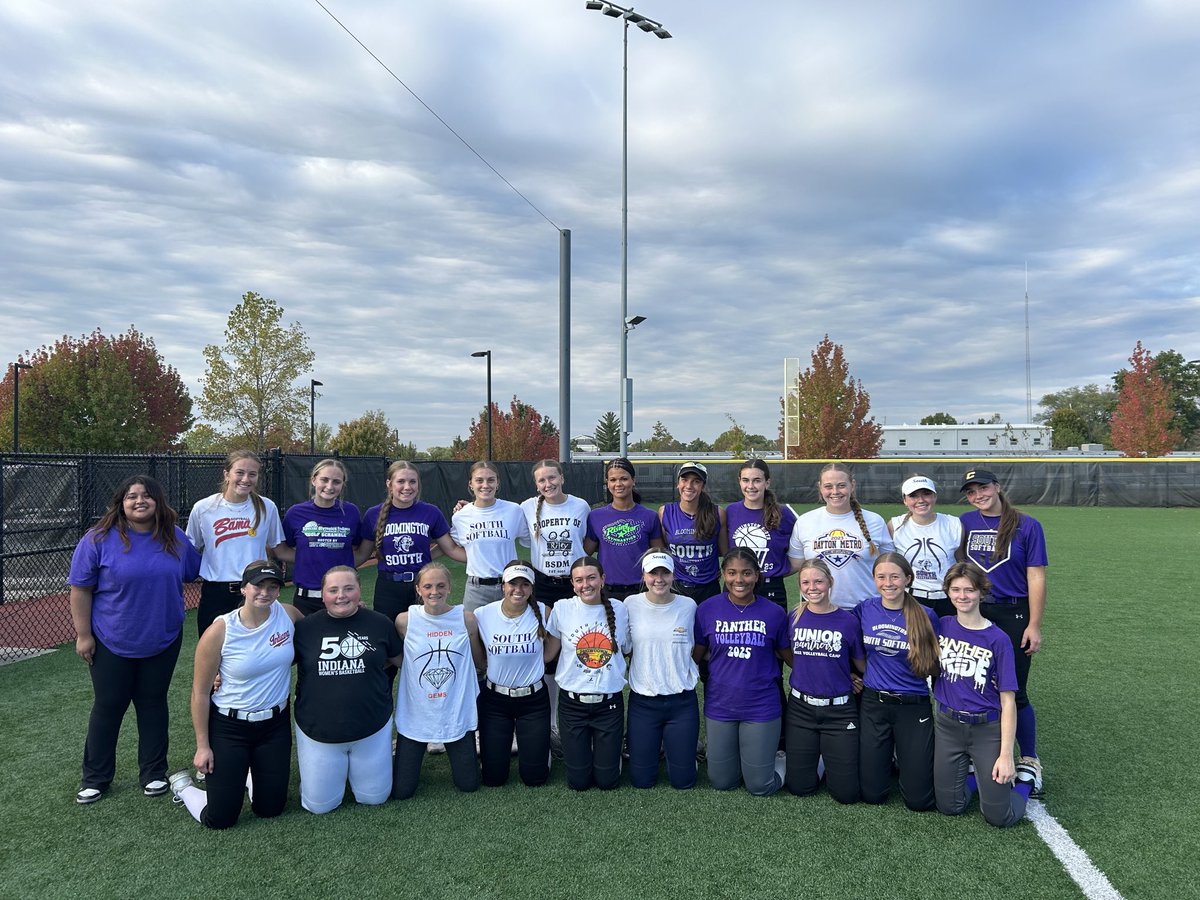 BHSS Softball (@bsouthsoftball) on Twitter photo Finished off our fall season with our Purple and White scrimmage. Team 38 put in the work, played H.A.R.D. and got stronger each week. What a fun team. Looking forward to the spring. πβͺοΈπ₯π£ Finished off our fall season with our Purple and White scrimmage. Team 38 put in the work, played H.A.R.D. and got stronger each week. What a fun team. Looking forward to the spring. πβͺοΈπ₯π£