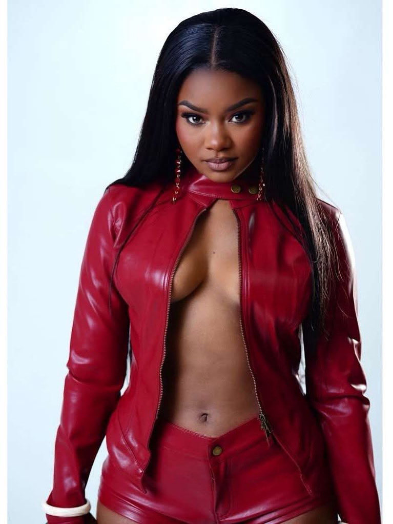 Vwa ki fè tout moun tounen gade! 🌟
Chak nòt li chante pote emosyon, chak pawòl li di gen sans.
Vanessa Désiré se pa sèlman yon chantè, se yon enspirasyon! 💫 <a href="/VDesire_Music/">Vanessa Désiré</a> 

#VanessaDesire #MizikAyisyen #FanmDjanm #TalanAyisyen #AyitiKapAvanse