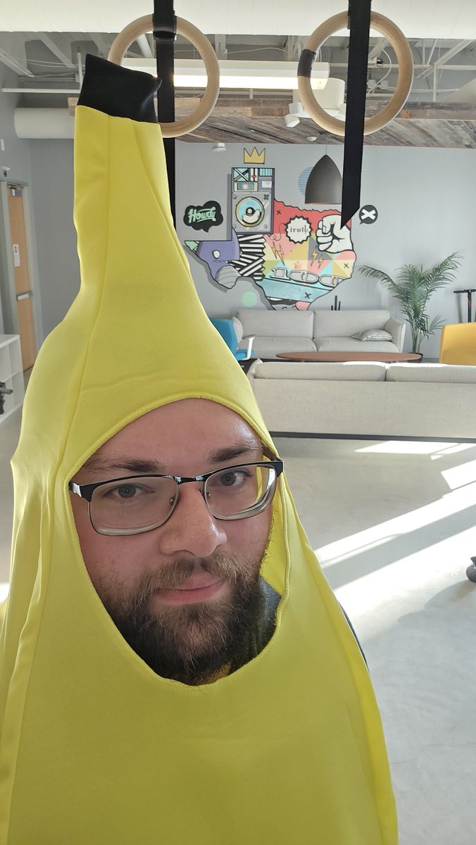 PaulShellDev's tweet image. I'm a banana today.