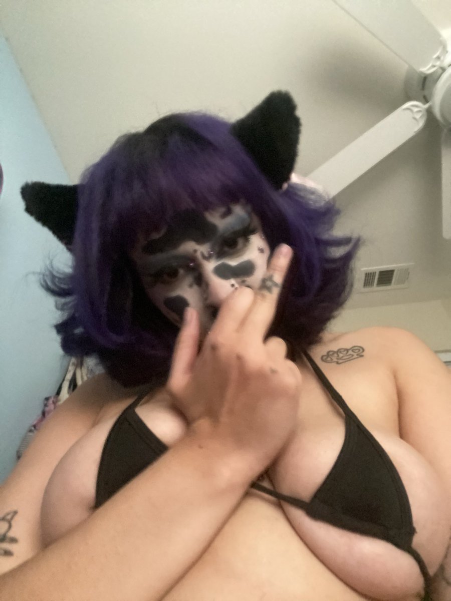 sin4dani's tweet photo. awww did my milkers trigger u??🥺

findom finsub goon simp https://t.co/cbNJqXiFdk