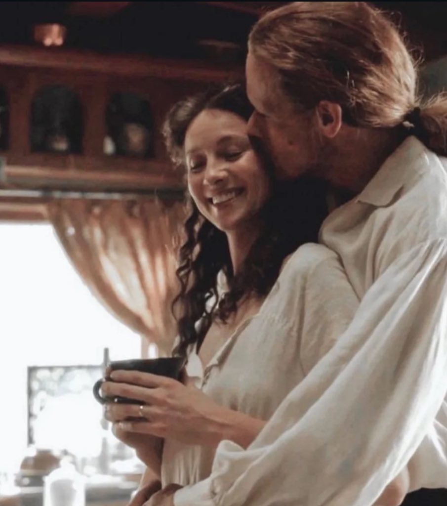 Daylightttdream's tweet photo. I love their love #outlander https://t.co/h4MeNVSUSr