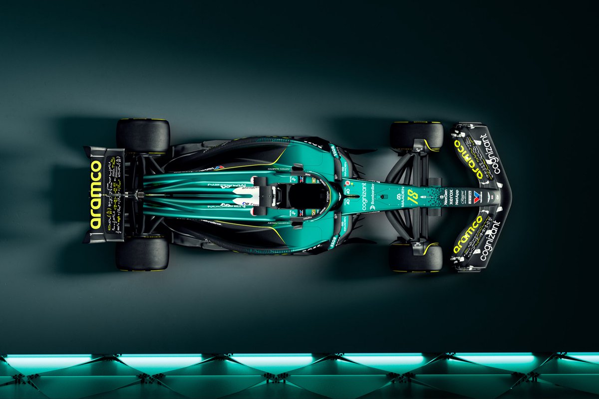 amfidn's tweet photo. Aston Martin — Special Livery
Untuk pertama kalinya dalam sejarah, Aston Martin akhirnya memperkenalkan livery special untuk gelaran United States GP minggu ini!
Dengan mengedepankan tema #SeeTheScience, Livery ini dibalut dengan rumus-rumus matematika dan aksen hijau neon pada setiap bagian mobil, mulai dari front wing, side pod, engine cover, hingga rear wing!
WAH GILA INI KEREN BANGET COY🔥