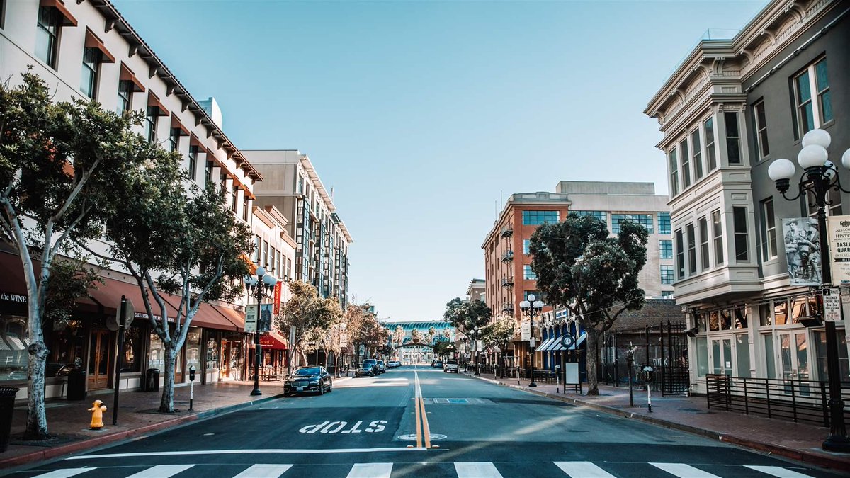 TCRPC's tweet image. Pew Charitable Trusts will host a webinar on Reimagining America’s Empty Office Buildings on Tue 10/21. The event will look at office-to-residential conversions, the costs & benefits of #adaptivereuse, & the latest trends in co-living. Details: sbee.link/6nt4yjq7ph #housing