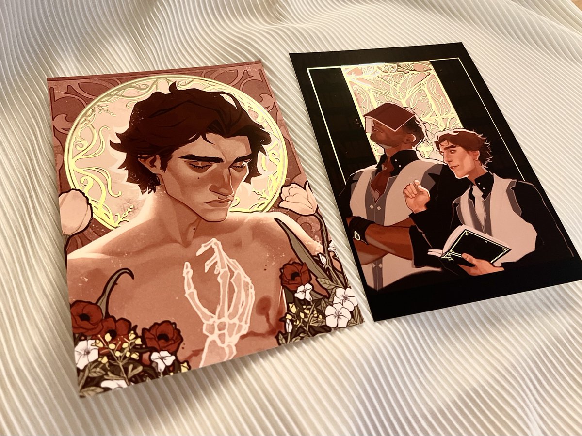 okay the jayvik foils are UP

arcanegoldart.etsy.com/listing/435882…