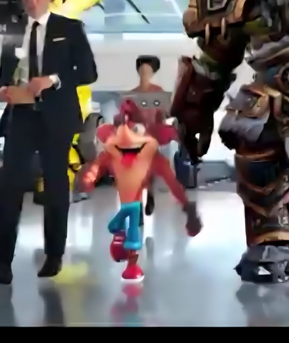 Canadianguyehh's tweet image. CRASH BANDICOOT???