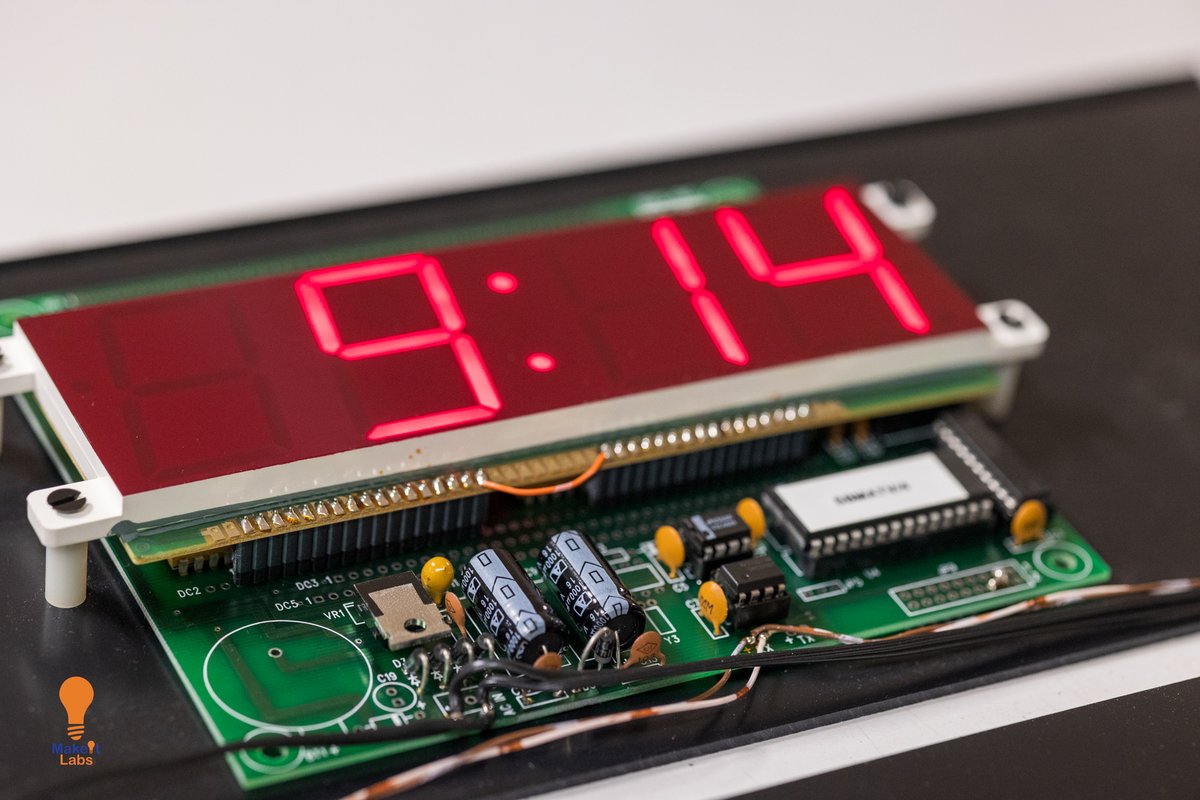 makeitlabs's tweet image. MakeIt Labs member Jay is literally working on a Time Machine...

(for our coms room!) 

This is just one project being done during our MakeIt Members Night! 

#dreamit #learnit #makeit 

#makeitlabs