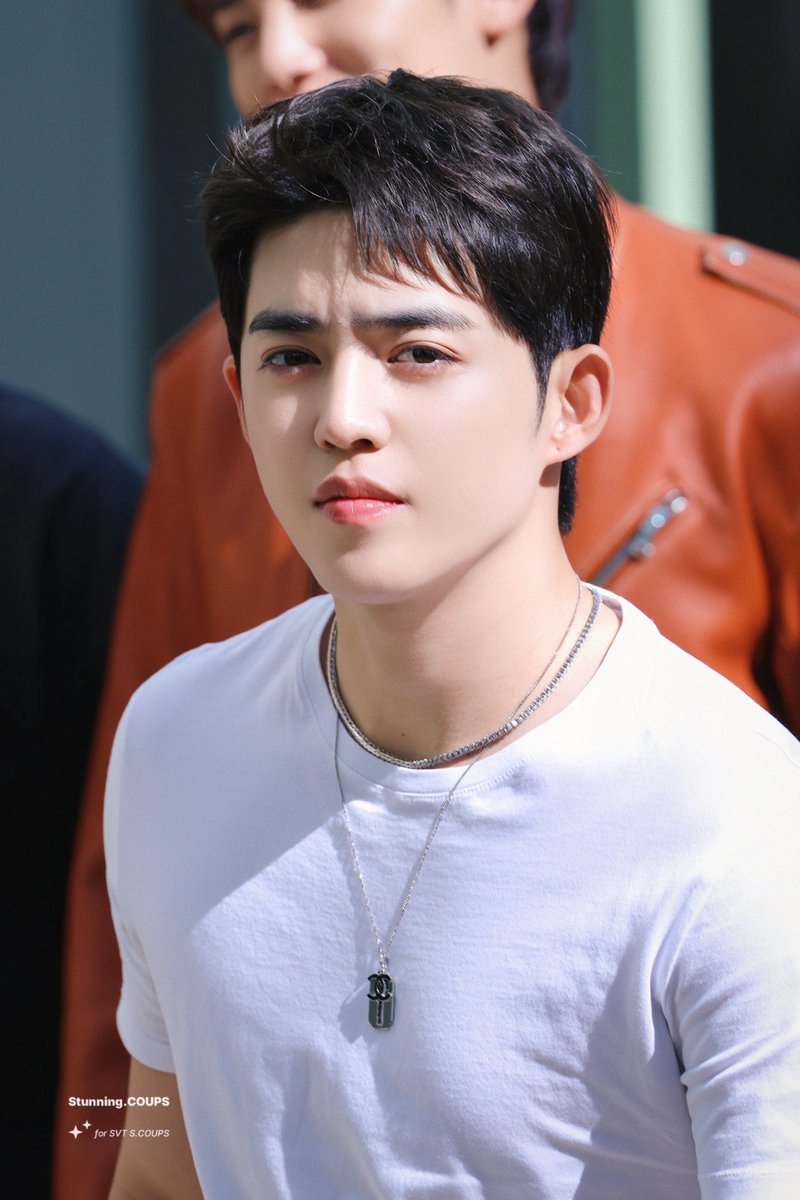 Stunning_COUPS's tweet photo. 251015 iHeartRadio

#에스쿱스 #SCOUPS
#승철 #최승철
#세븐틴 #SEVENTEEN
@pledis_17 https://t.co/nrttrfvmvP