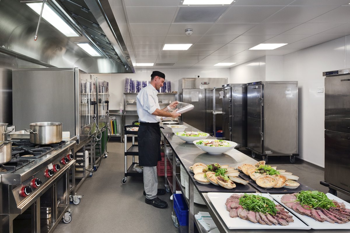 altro_aus's tweet image. Built to last, Altro floors &amp;amp; walls handle heavy use and daily deep cleans, keeping their look for 30+ years. Backed by long-term guarantees, they’re trusted by chefs, facility managers &amp;amp; designers who demand reliability.

#AltroAus #HospitalityDesign #DurableDesign