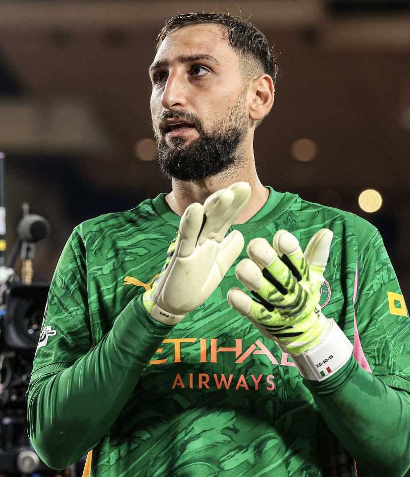 Gigio Donnarumma: 🗣️

“I want to stay at Manchester City for a long time….” 🧤