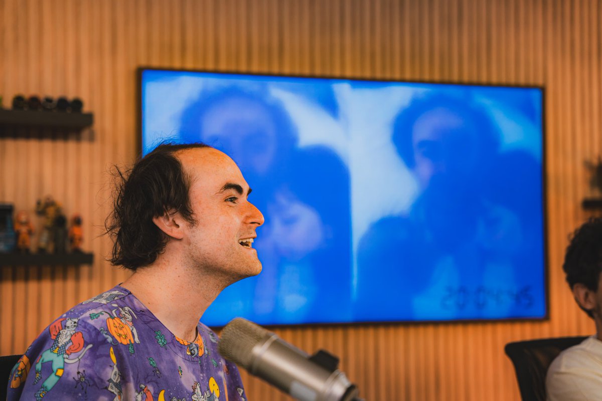 parenlamanok's tweet image. Alguna vez los vieron en la misma habitación? Solo pregunto, eh…