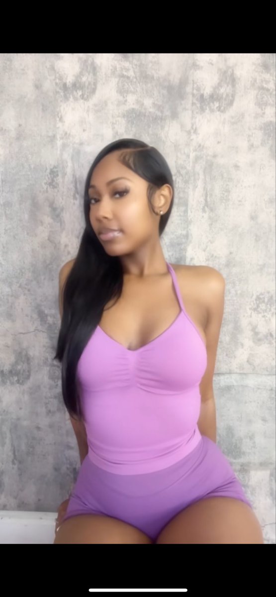 only1ari___'s tweet image. face so pretty, f*ck self pity ❤️‍🩹