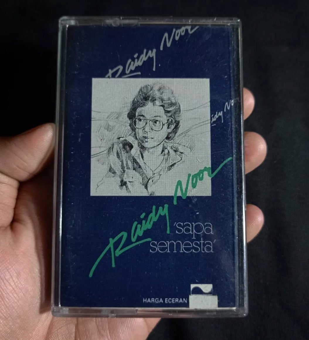 AdibHidayat's tweet photo. Duka cita mendalam atas berpulangnya @raidynoor, bassist dari Cockpit dan pernah membentuk Staff bareng @addiems &amp; @ikangfawzi. https://t.co/DUe5xiGxEW