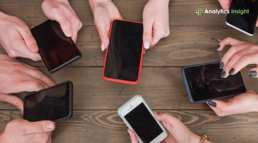 analyticsinme's tweet image. 𝐁𝐞𝐬𝐭 𝐁𝐚𝐭𝐭𝐞𝐫𝐲 𝐁𝐚𝐜𝐤𝐮𝐩 𝐌𝐨𝐛𝐢𝐥𝐞 𝐏𝐡𝐨𝐧𝐞𝐬 

Stay powered up, all day long! Check out the best battery backup mobile phones (2025), ideal for gaming, travel, and non-stop multitasking.

#BestBatteryPhones #LongBatteryLife #GamingPhones #RedmiNote13 #POCOX5Pro