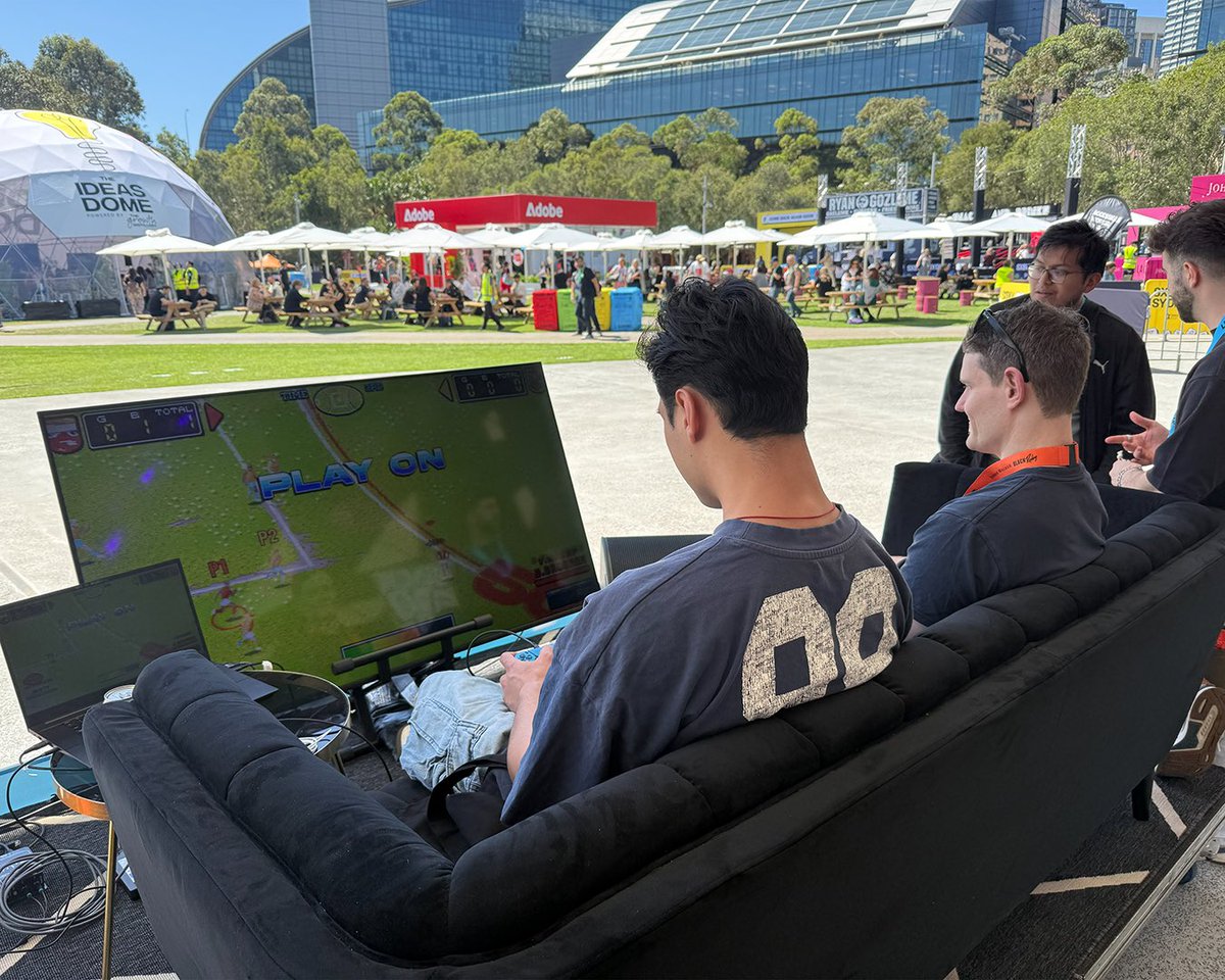 PRO JANK TAKES OVER SXSW SYDNEY 🏆
 
👉 Come play Pro Jank Footy along with 120 indie games (Thurs-Sat 10am-6pm)
👉 Join Powerbomb and Umbrella tonight for some drinks (4-6pm at Fortress Sydney)
👉 Catch Pro Jank Footy live on the Tumbalong Park stage with Broden Kelly (Sat 1pm)