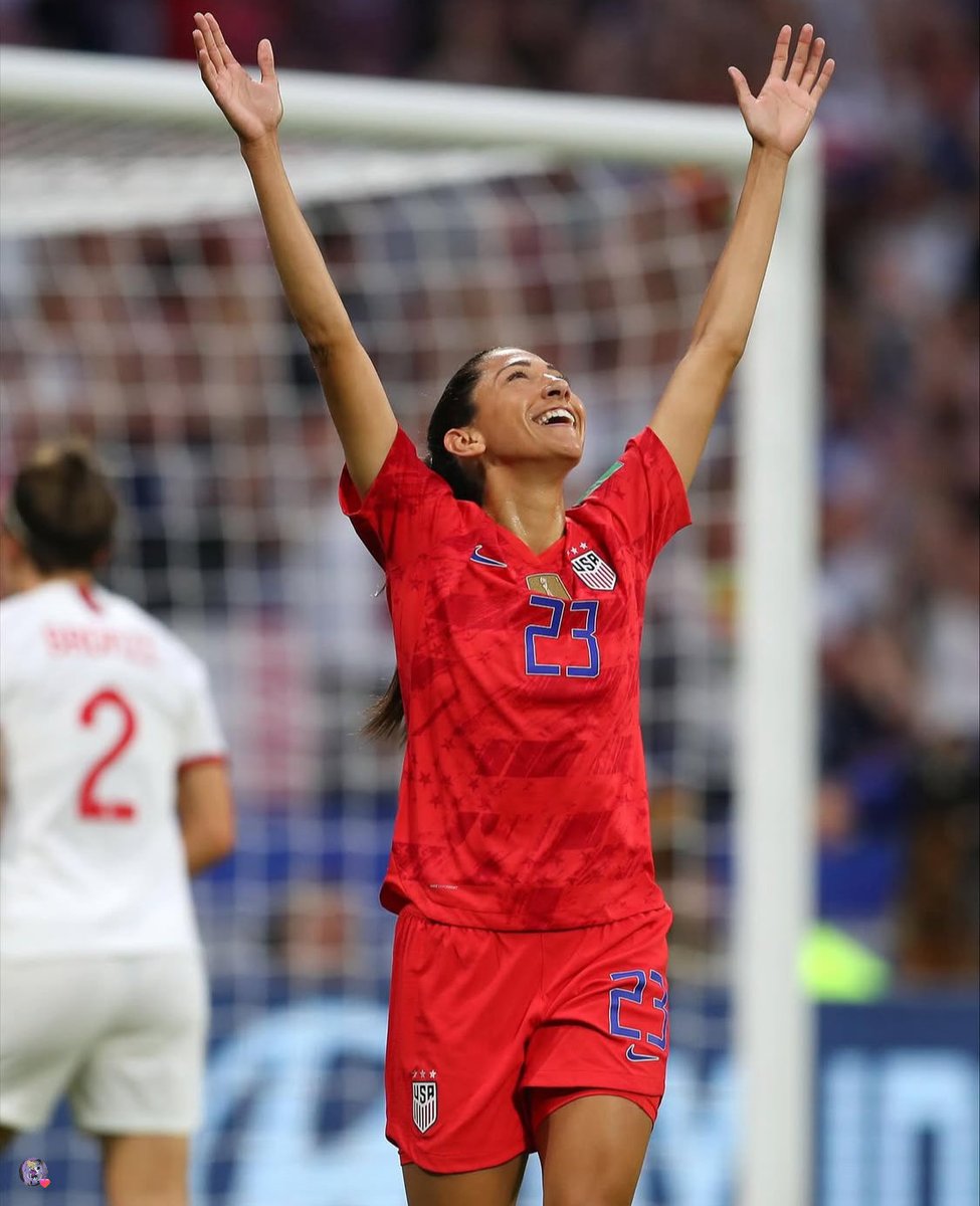 Isamlb00's tweet photo. "Someday i will look up into the sky and laugh cause everything's perfect the way it already is" Christen Press 🙌🏻🌟🥹
Congratulations on your incredible career and thank you for everything you've done on and off the field, fighting and helping so many people, including myself❤ https://t.co/TRyB8JAt0B