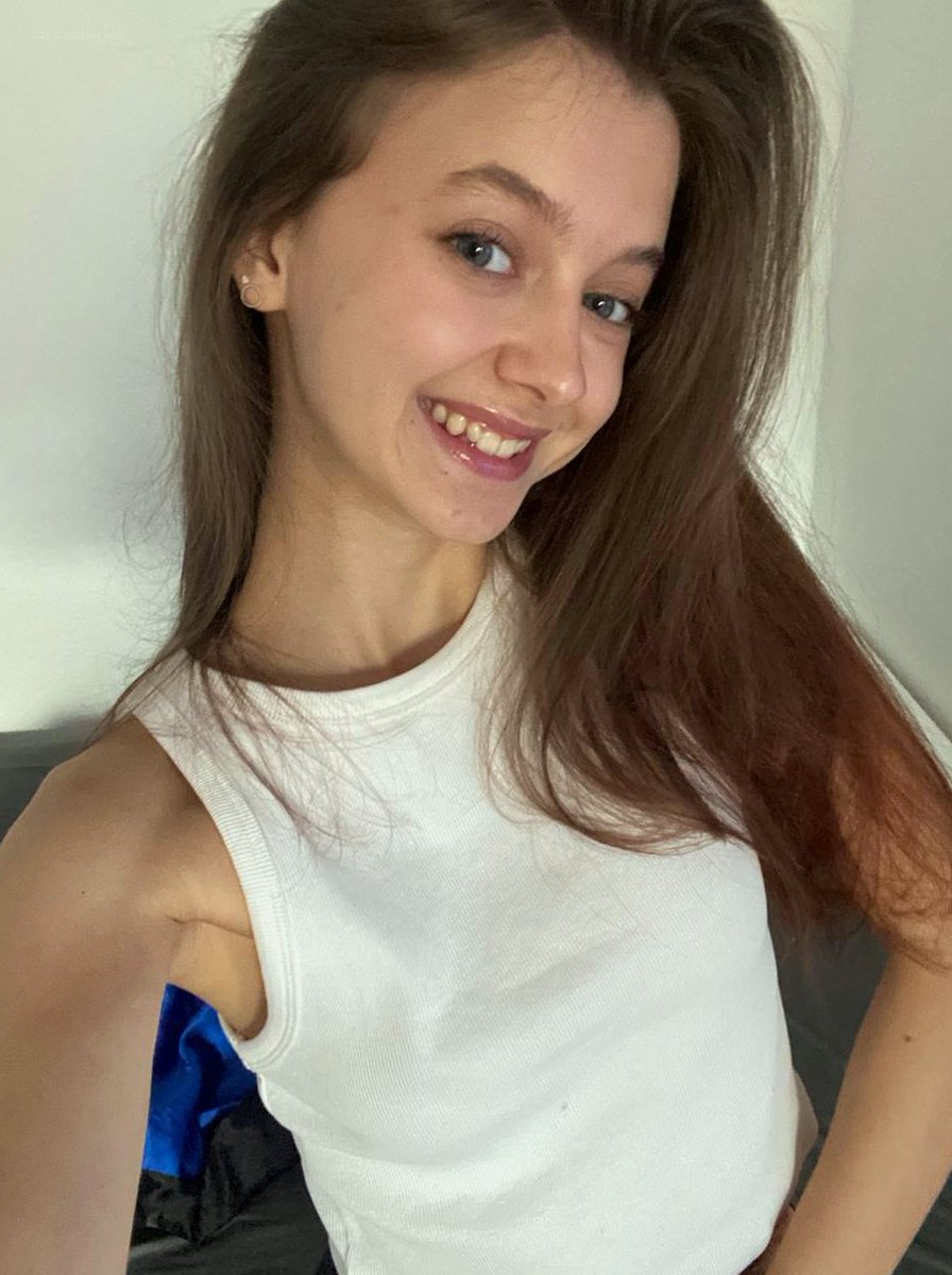 Unlock the fun—no strings attached! 🔓💃 My OF is FREE today—don’t miss out! 😘