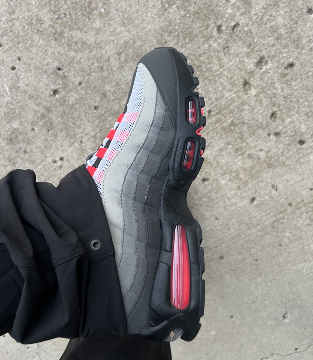 magnumdong1992's tweet image. Perfect shoe