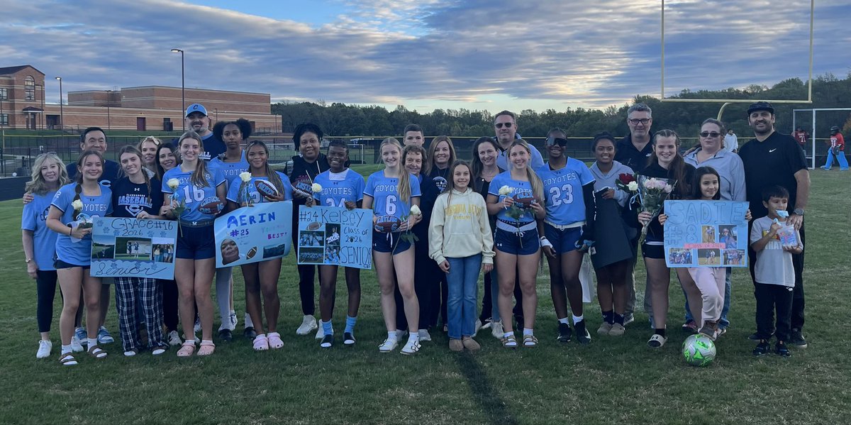 Congrats to Flag Football on their 29-0 win over Seneca Valley on Senior Night! We wish our Flag Football Seniors all the best!